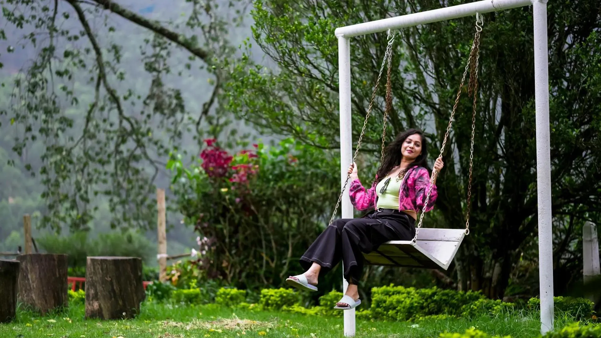 Arivikad Tea Bungalow Munnar By Voye Homes Suryanelli